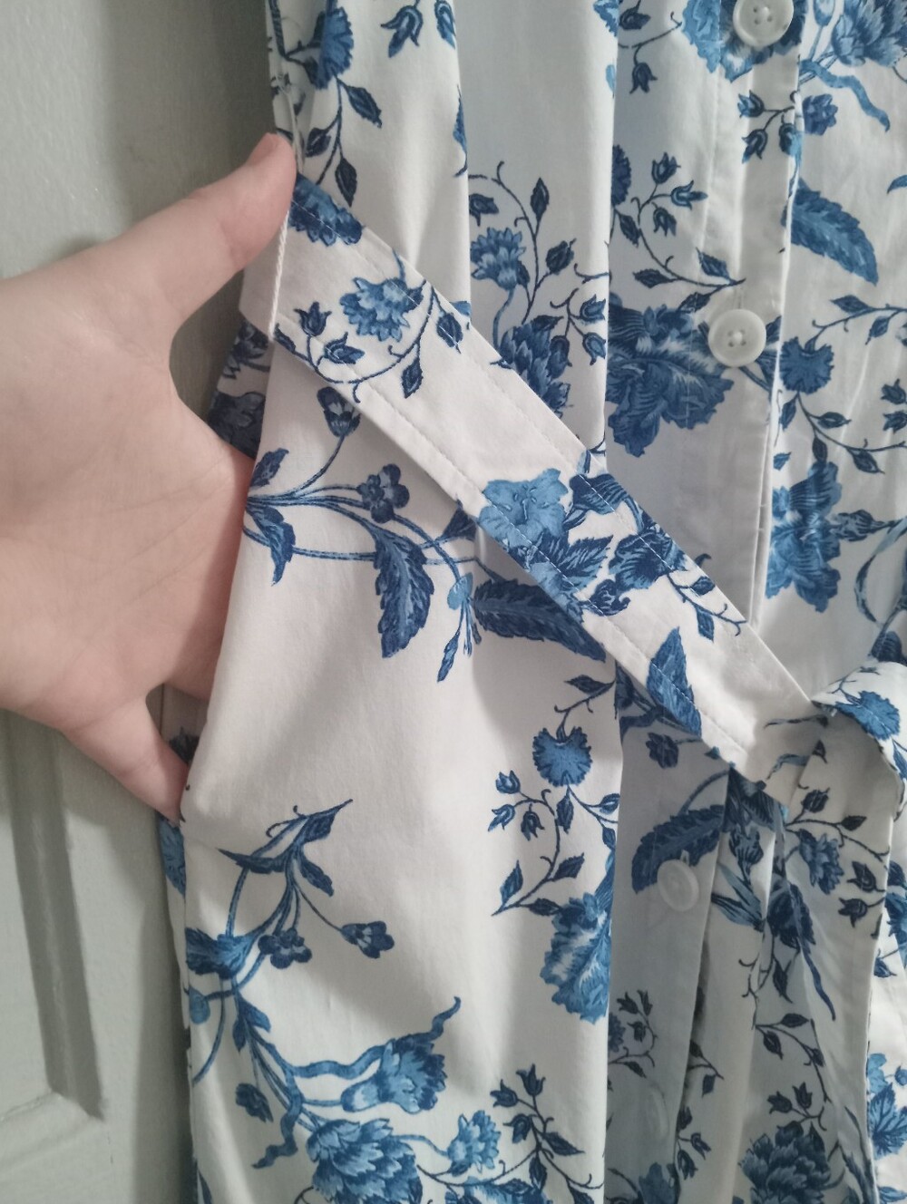 Floral Button Up Midi Dress in Blue and White - Picture 4 of 10